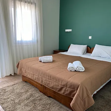 Hotel Anemos *