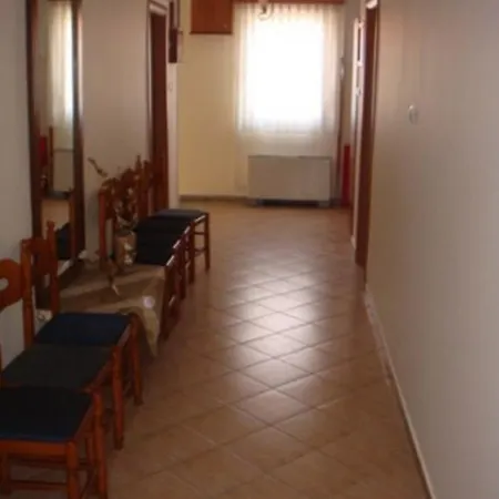 Anemos 아기아 트리아스