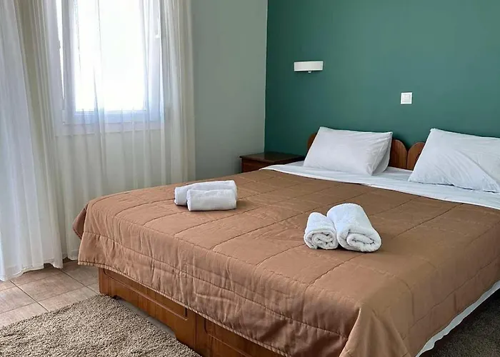 Anemos Αγία Τριάδα